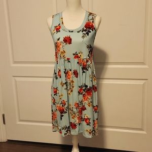 24/7 dress, med, mint green with flowers, sleeveless, knee-length, empire waist